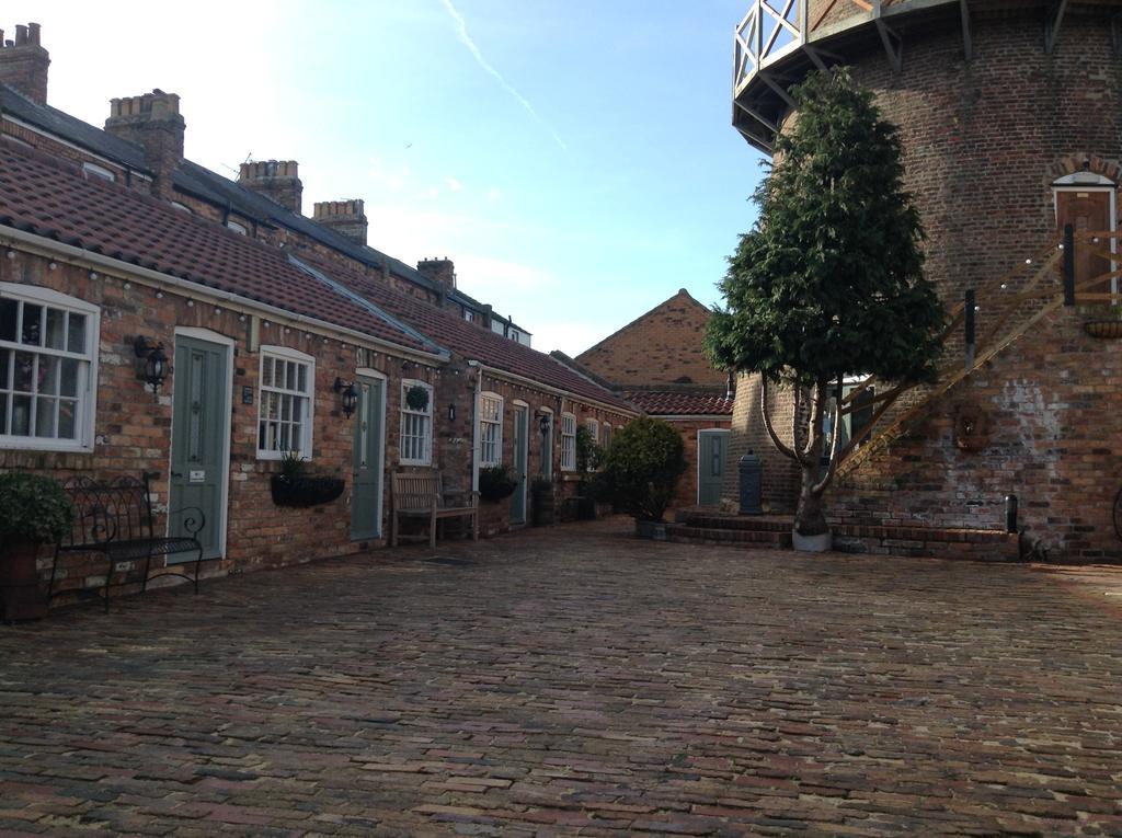 Hotel The Windmill Scarborough Exterior foto